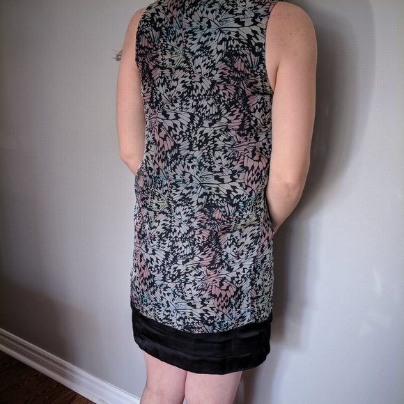 Floral print dress - Picture 2 of 2